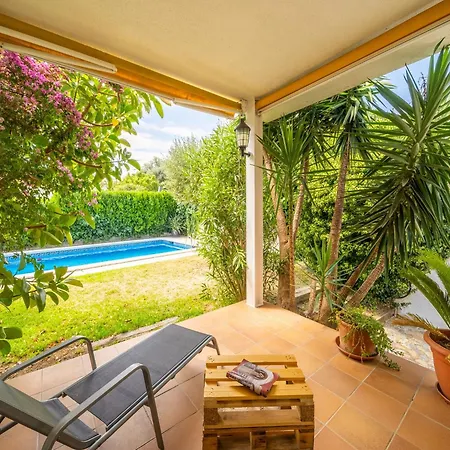 Villa In L Escala With Private Pool & Beaches *